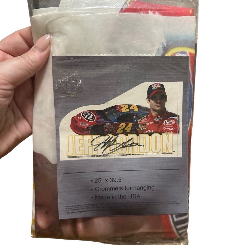 NASCAR racing Jeff Gordon pendant flag 25”x39.5”